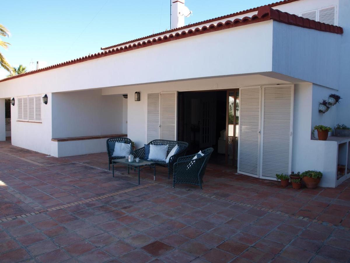 Acogedora Y Amplia Con Piscina Vakantiehuis *