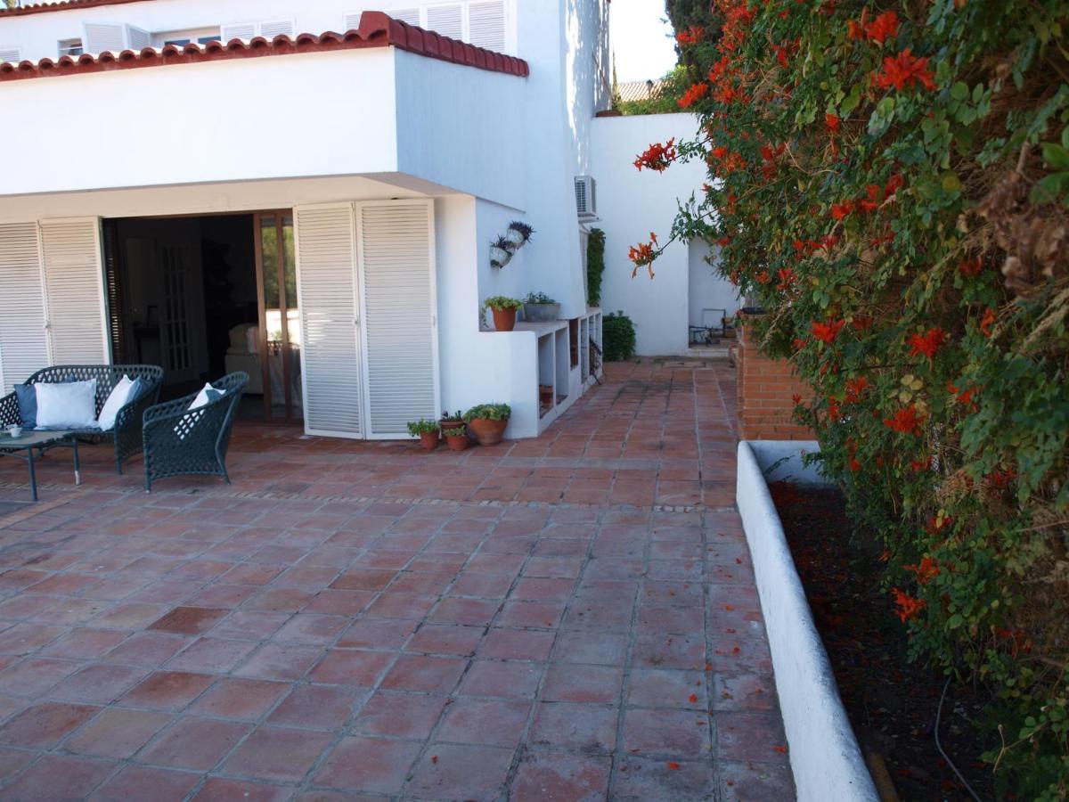 Ferienhaus Acogedora Y Amplia Con Piscina
